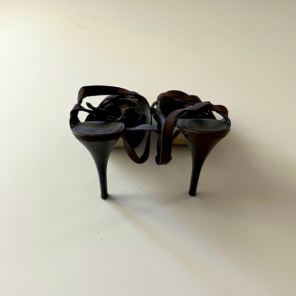 Guess Strappy Dark Brown Heels Size 8.5 - Picture 3 of 6